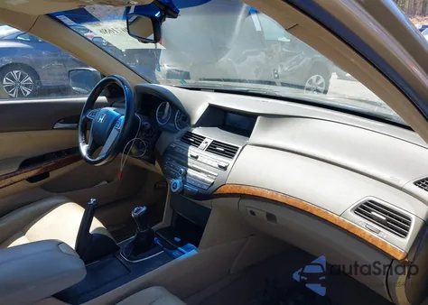 2009 Honda Accord 2.4 Ex-L z USA, uszkodzony, nr VIN 1HGCP25889A080112